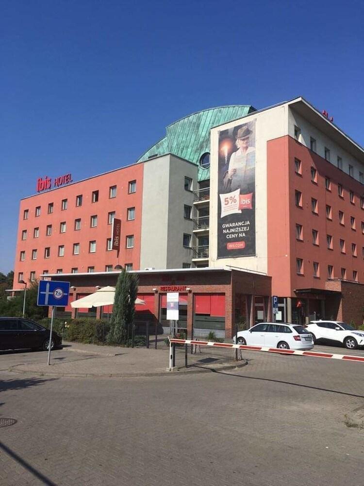 Ibis Katowice - Hotel 2*