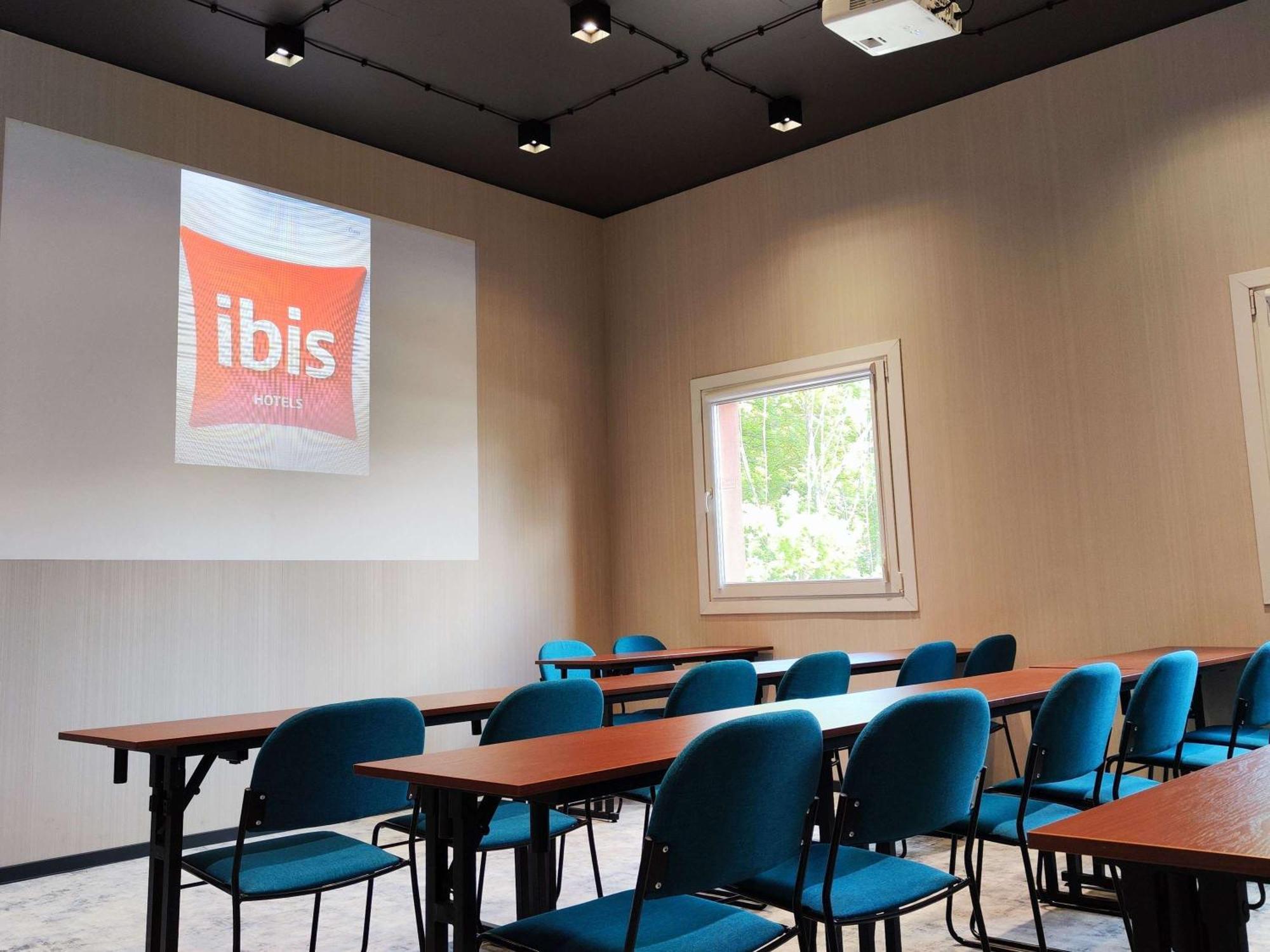 Ibis Katowice - Hotel