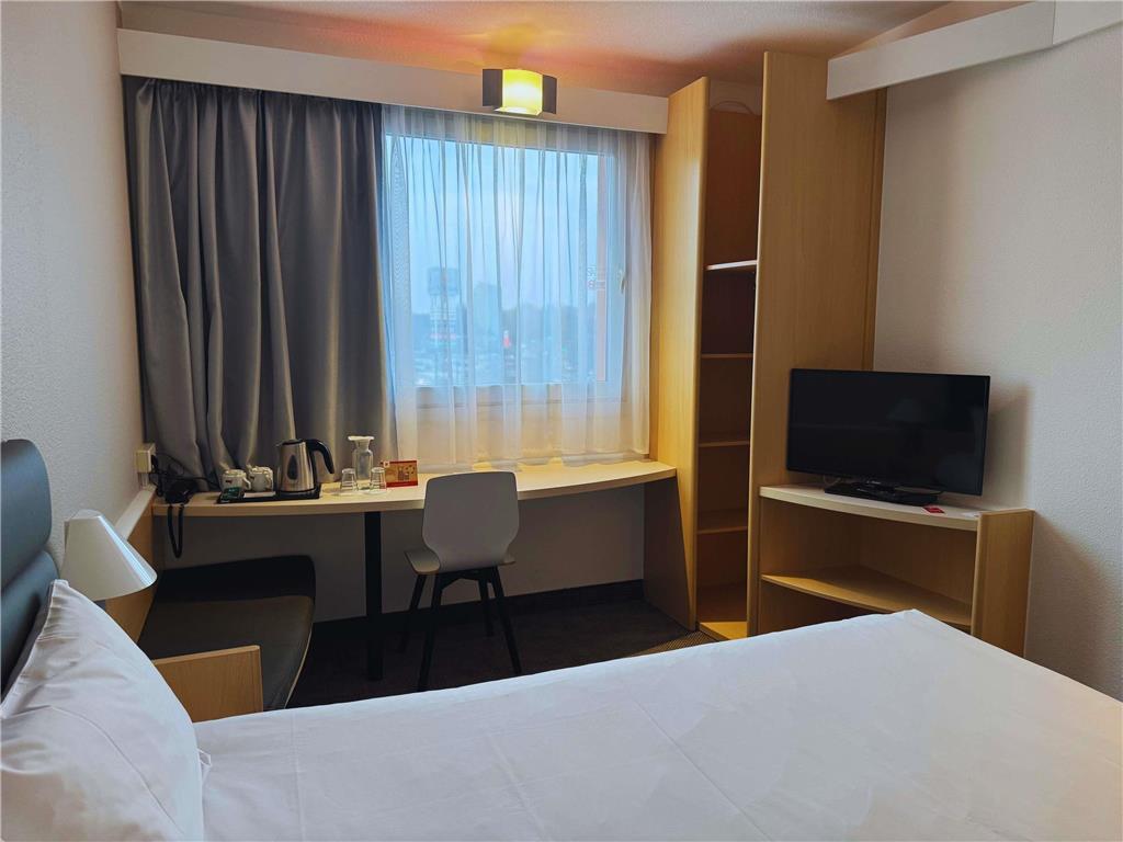 Hotel Ibis Katowice - 2*